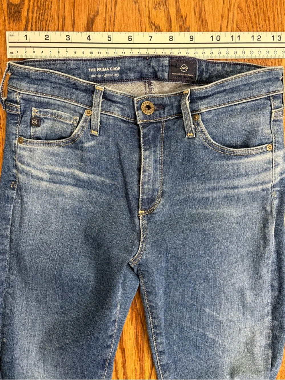 AG Prima Mid-Rise Cropped Cigarette Jeans